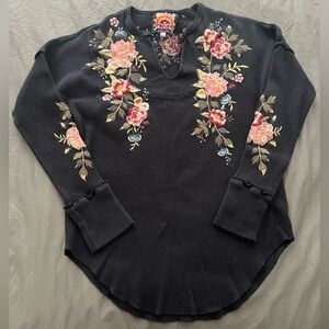 Johnny Was Small Floral Embroidered Long Sleeve Thermal